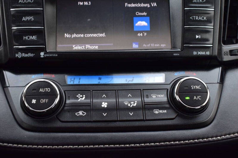 2017 Toyota RAV4 XLE