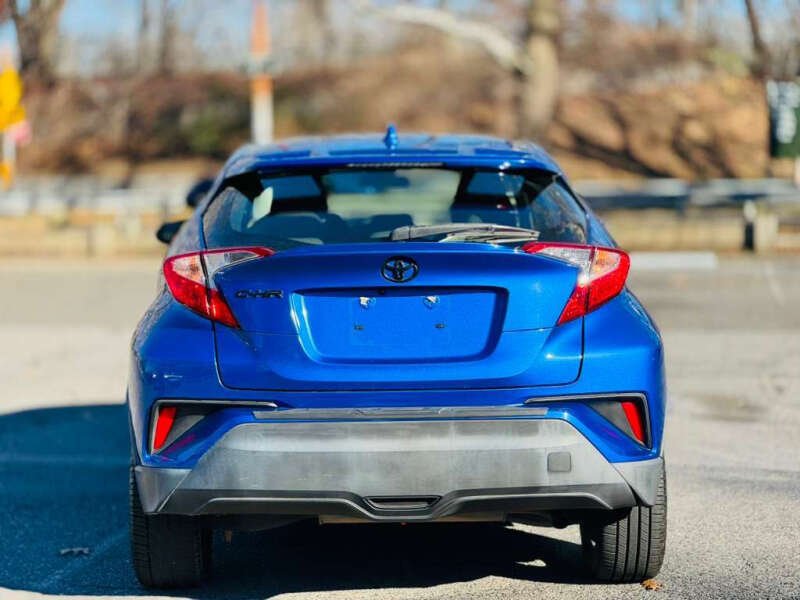 2020 Toyota C-HR XLE