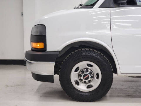 2018 GMC Savana LT 3500