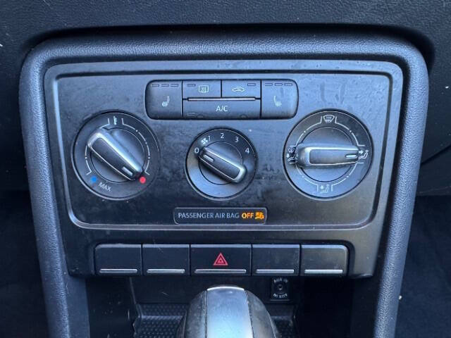 2014 Volkswagen Beetle Convertible