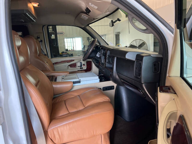 2013 GMC Savana LT 1500