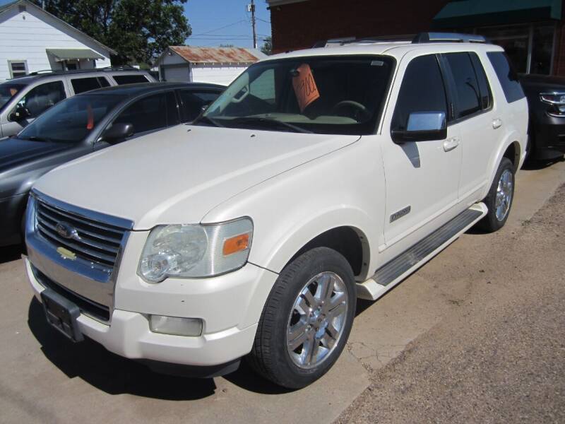 2007 Ford Explorer for sale at W & W MOTORS in Clovis NM