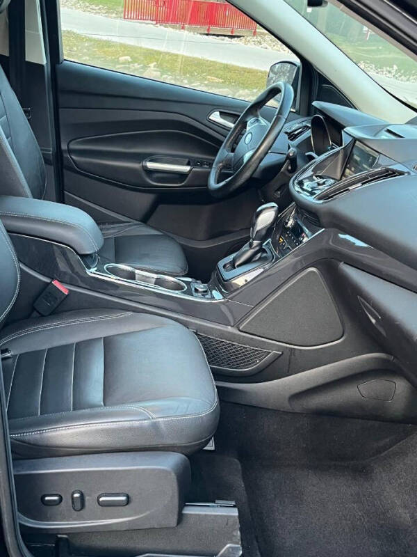 2015 Ford Escape Titanium
