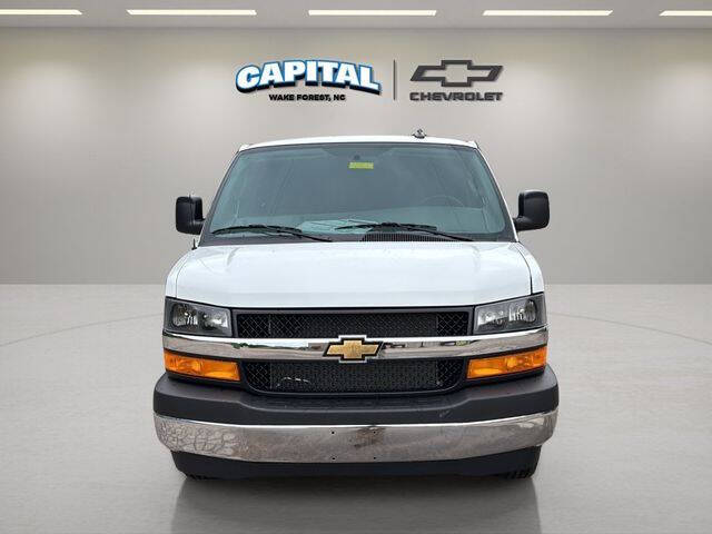 2025 Chevrolet Express 2500