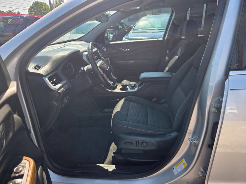 2020 GMC Acadia SLE