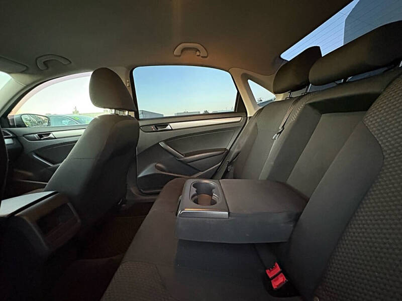 2014 Volkswagen Passat