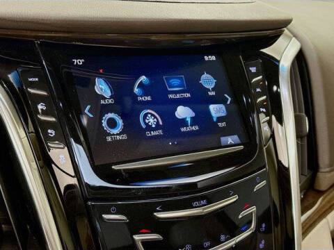 2017 Cadillac Escalade ESV Luxury