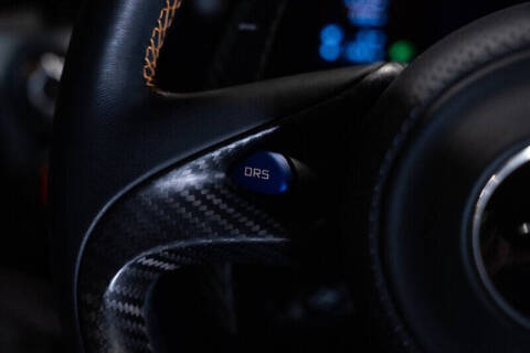 2014 McLaren P1