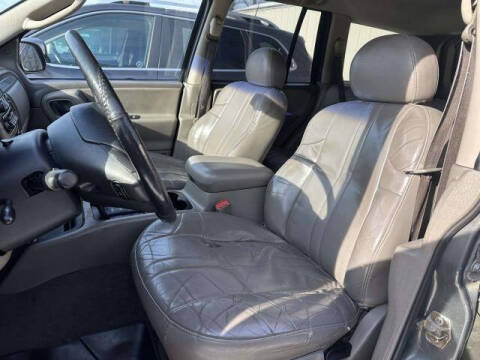 2002 Jeep Grand Cherokee Laredo