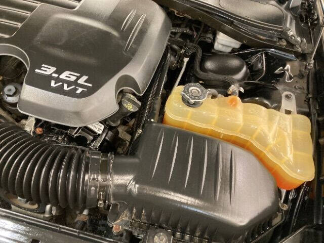 2012 Dodge Challenger SXT