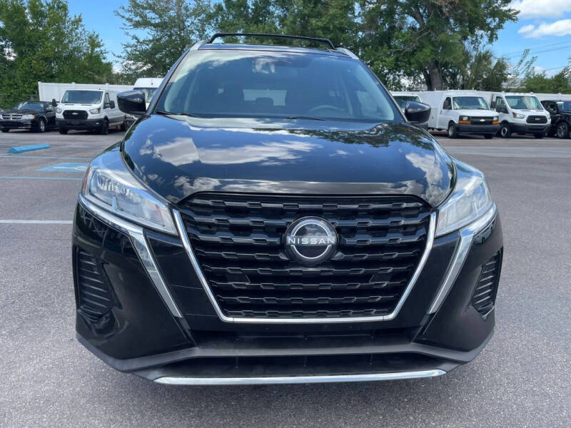 2022 Nissan Kicks SV