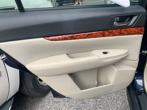 2012 Subaru Outback 2.5i Limited