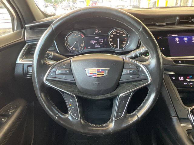 2021 Cadillac XT5 Premium Luxury