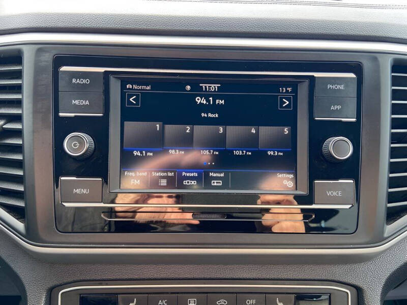 2022 Volkswagen Atlas Cross Sport SE 4Motion