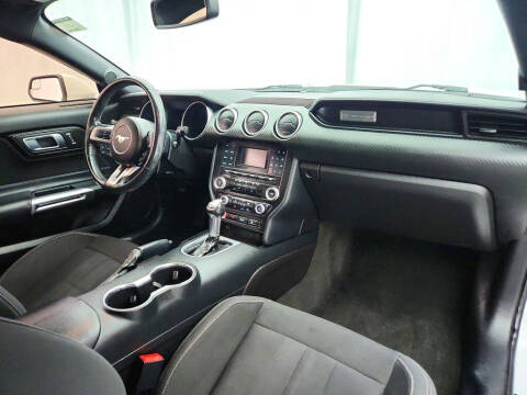 2018 Ford Mustang EcoBoost