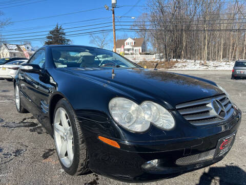 2005 Mercedes-Benz SL-Class for sale at CENTRAL AUTO GROUP in Raritan NJ