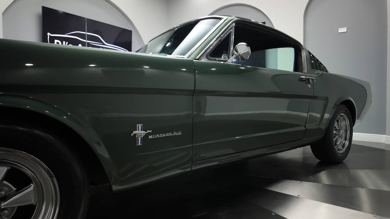 1965 Ford Mustang 17