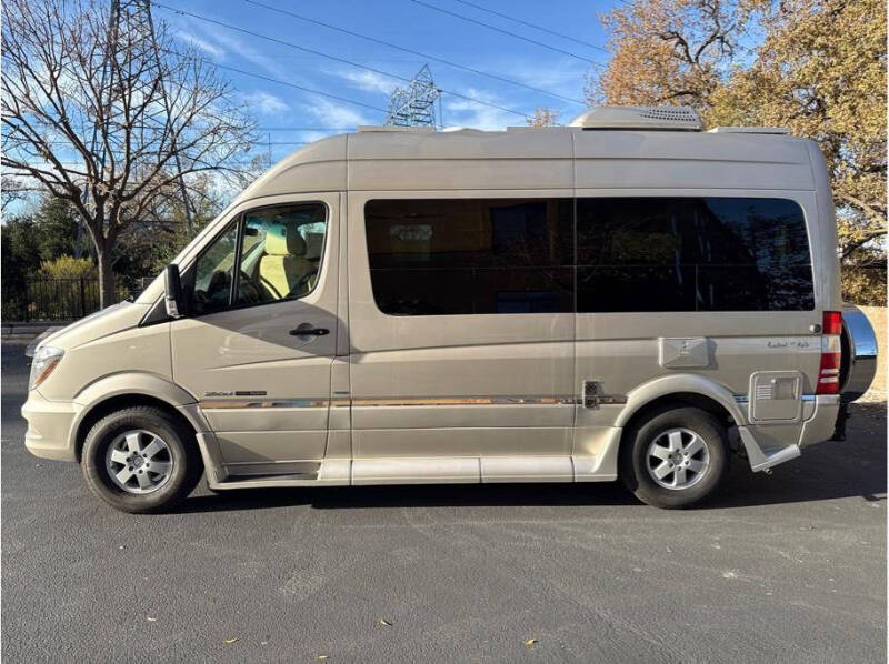 2014 Mercedes-Benz Sprinter 2500