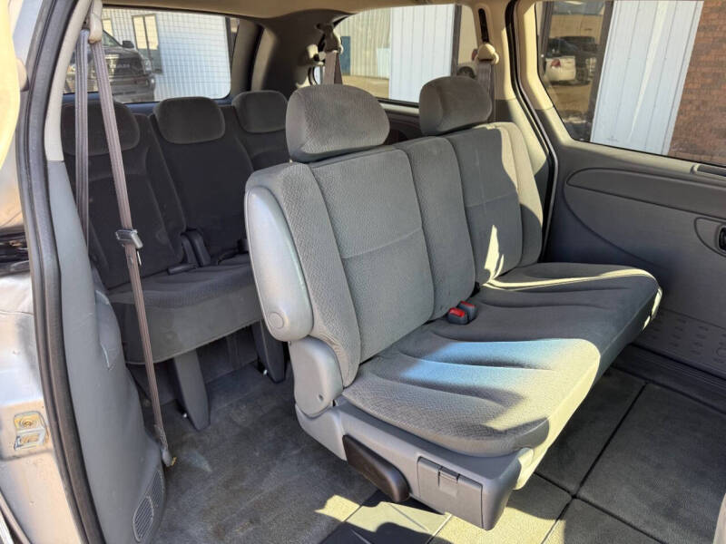 2005 Dodge Grand Caravan SE