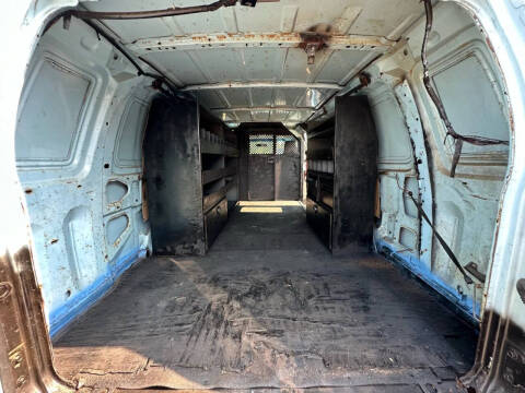 2013 Ford E-Series E-350 SD