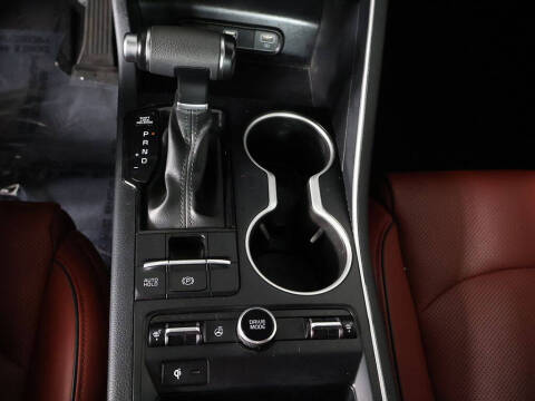 2023 Kia K5