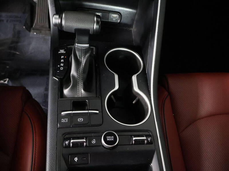 2023 Kia K5