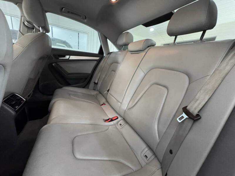 2015 Audi A4 2.0T quattro Premium Plus