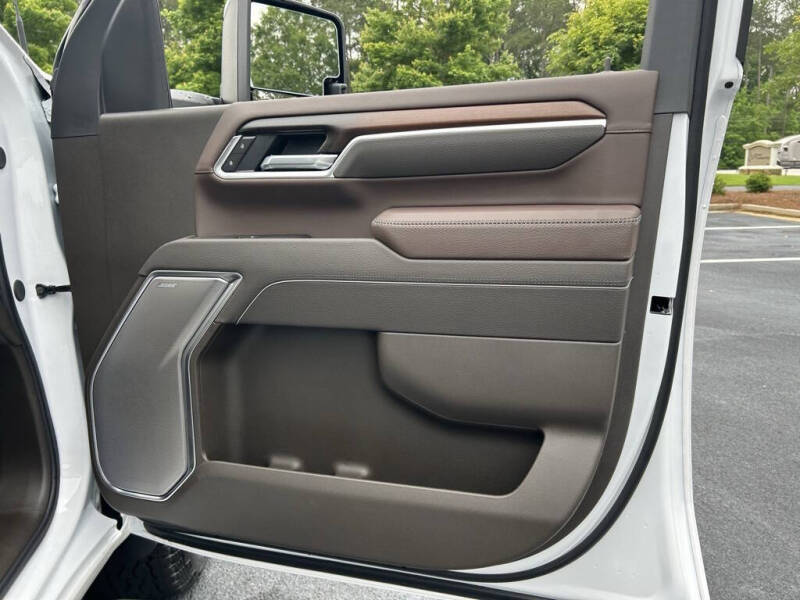 2025 GMC Sierra 3500HD