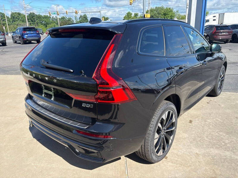 2026 Volvo XC60 B5 Plus