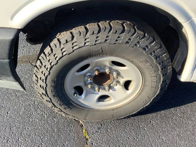 2017 Chevrolet Express 2500