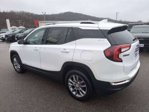 2023 GMC Terrain SLT