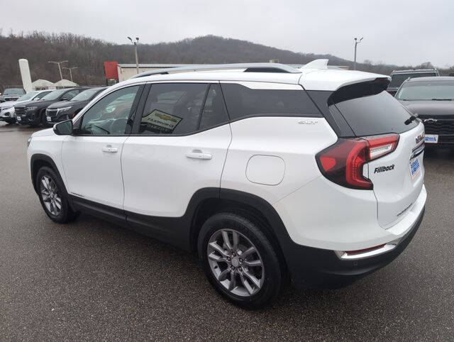 2023 GMC Terrain SLT