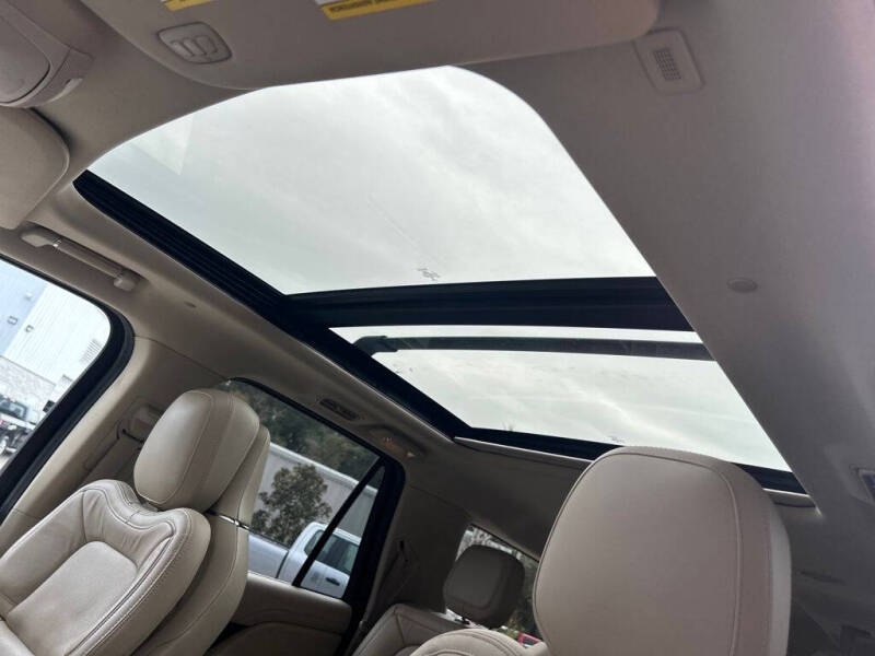 2021 Lincoln Navigator L Reserve