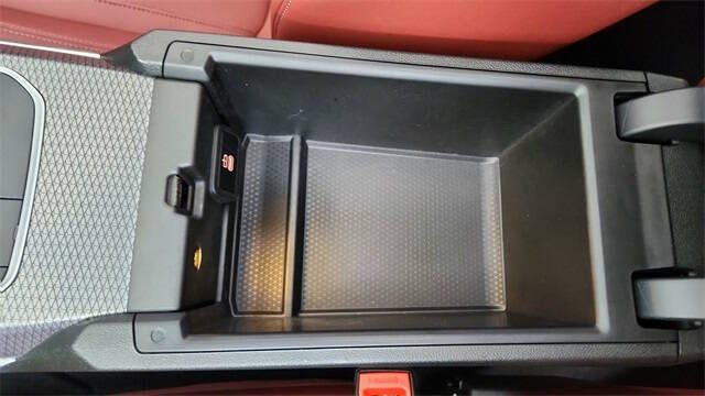 2025 BMW 3 Series M340i