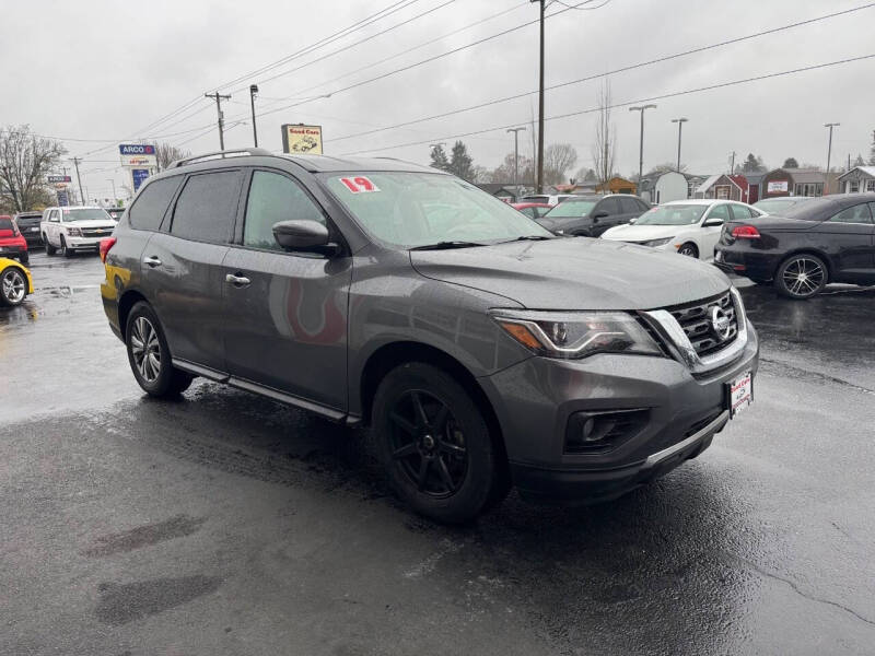 2019 Nissan Pathfinder SL