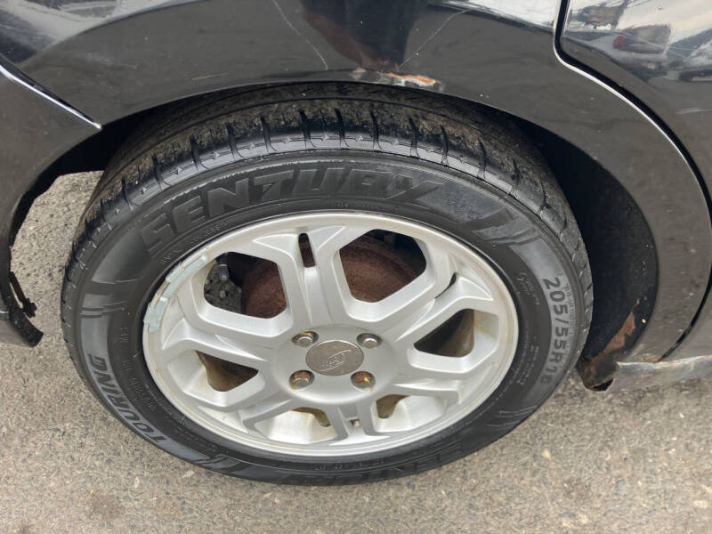 2008 Ford Focus SES
