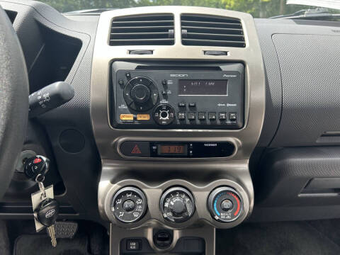 2012 Scion xD