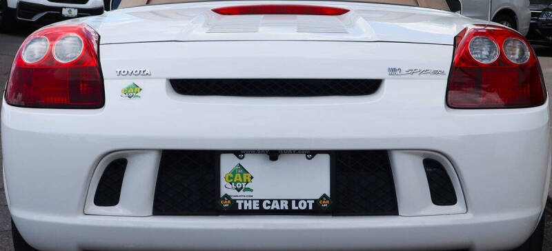 2004 Toyota MR2 Spyder