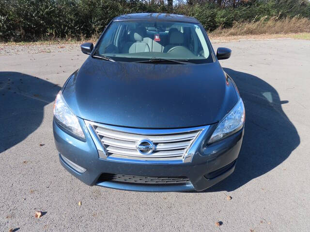 2013 Nissan Sentra for sale at Modern Automotive Group LLC in Lafayette, TN