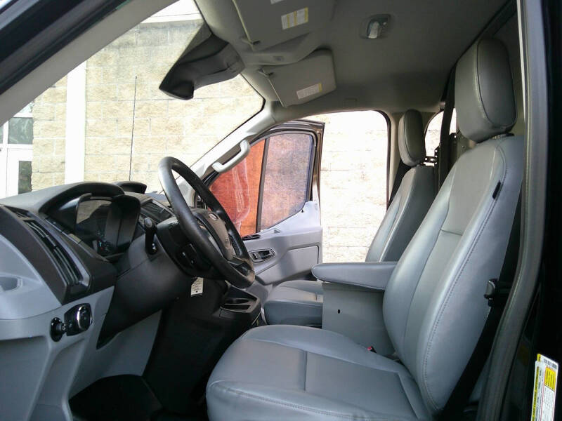 2017 Ford Transit 150