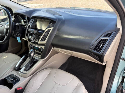 2012 Ford Focus SEL