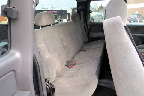 2005 Chevrolet Silverado 3500 LS