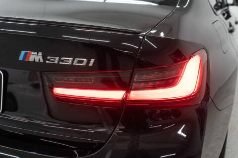 2025 BMW 3 Series 330i xDrive