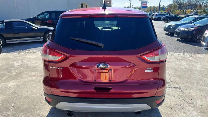 2016 Ford Escape SE