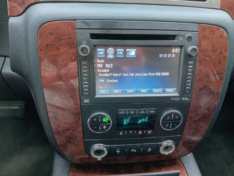 2013 Chevrolet Suburban LTZ