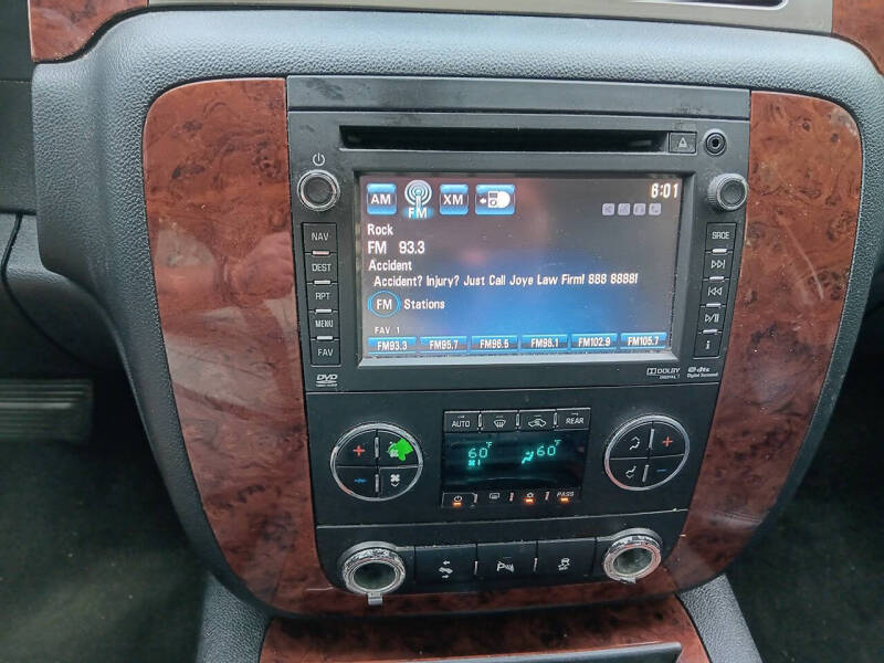 2013 Chevrolet Suburban LTZ