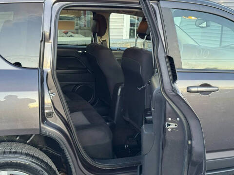 2017 Jeep Compass Sport