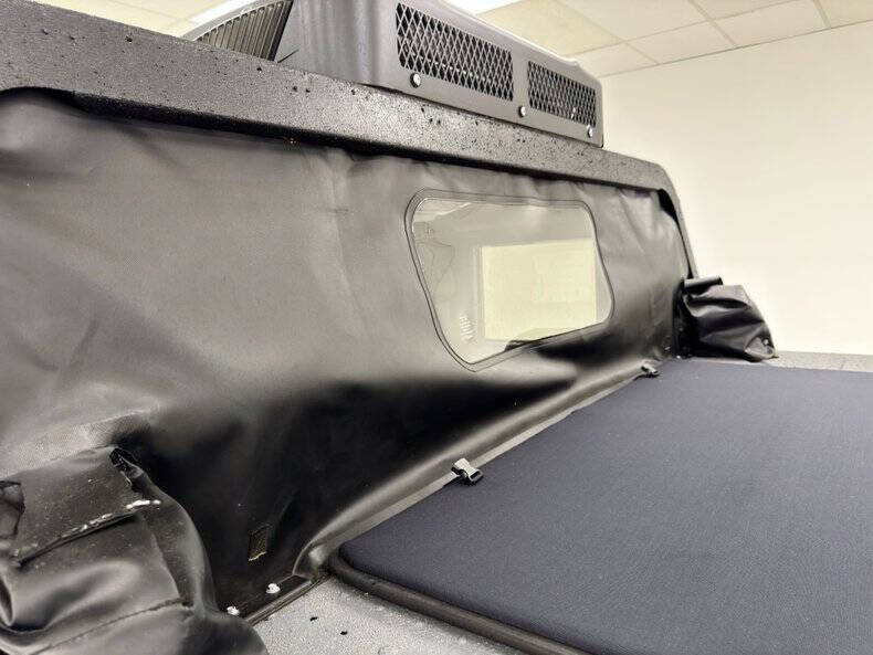 1989 AM General Hummer