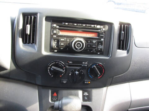 2014 Nissan NV200 S