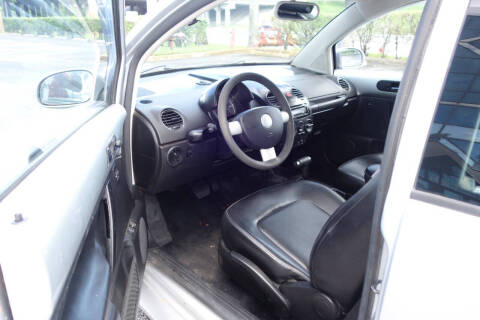 2006 Volkswagen New Beetle 2.5